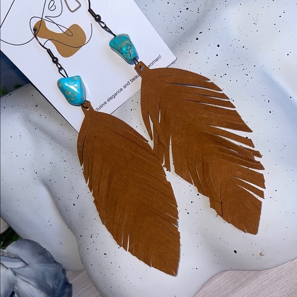 Brown Feather  Tan Suede Earrings with Turquoise Accents - Picture 4 of 6
